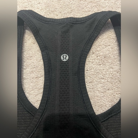 Lululemon Tech Swiftly Racerback - Picture 4 of 5